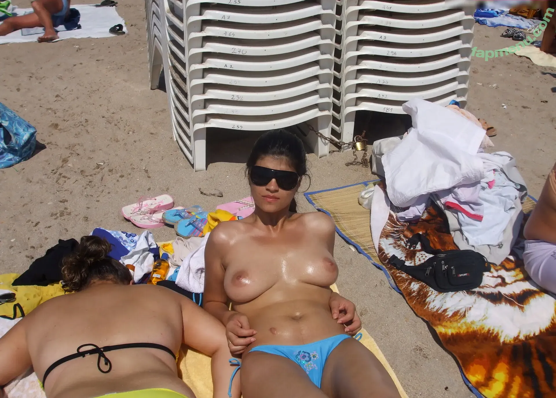 Beach nude photo #0801 (Beach)