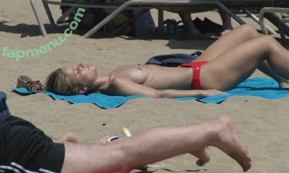 Beach nude photo #0806 (Beach)