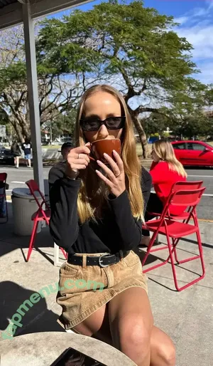 beachbaby19 / Beachbaby19 Aussie / tayahosking nude photo #0081