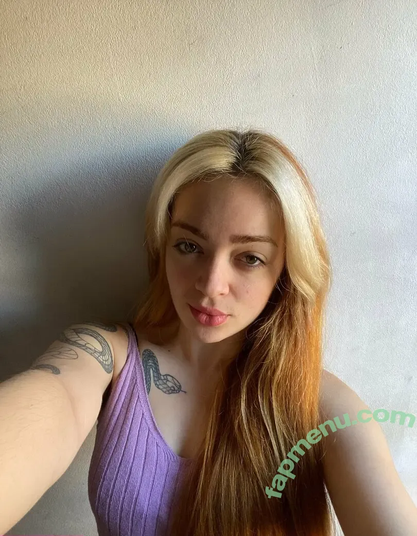 beameloni nude photo #0057 (beameloni)