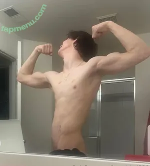beanieboi806 / beanieboylston nude photo #0011