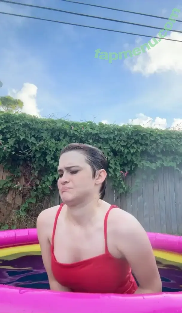 beanswithbombs nude photo #0011 (beansdabomb)