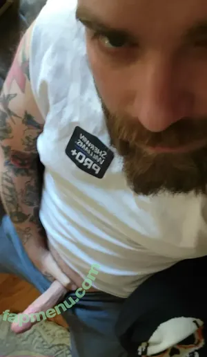 beardeddaddy0830 / rodglassjr nude photo #0002