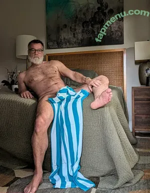 bearfoothunterplus / bearfoothunter1 nude photo #0088
