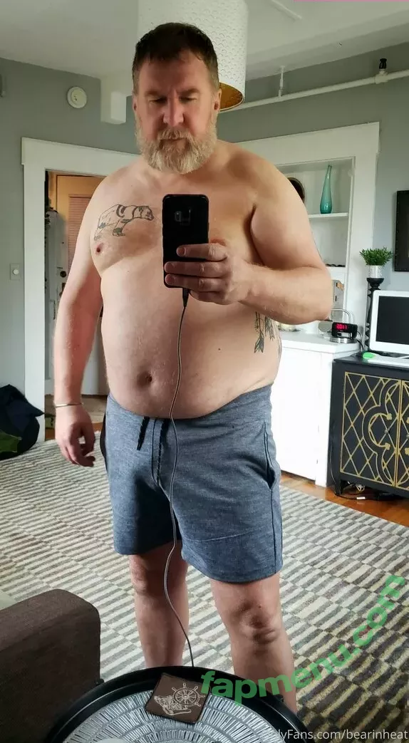 bearinheat nude photo #0001 (bearinheat)