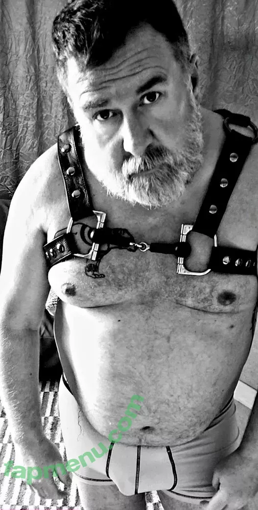 bearinheat nude photo #0084 (bearinheat)