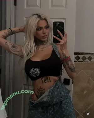 beasteater / Stephanie Margarucci nude photo #0009