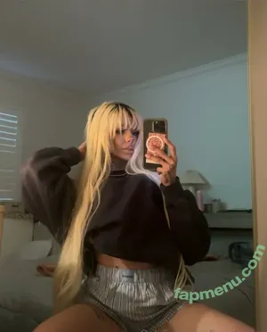 beasteater / Stephanie Margarucci nude photo #0025