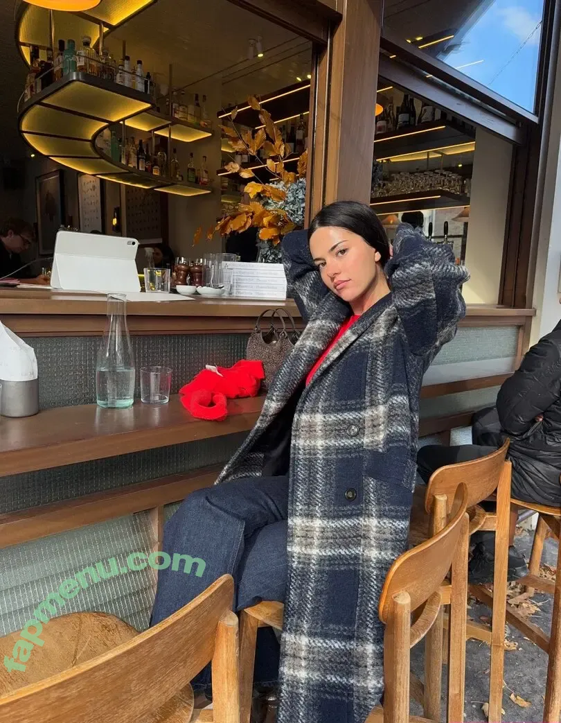 Beatrice Barichella nude photo #0232 (beatrjxe)