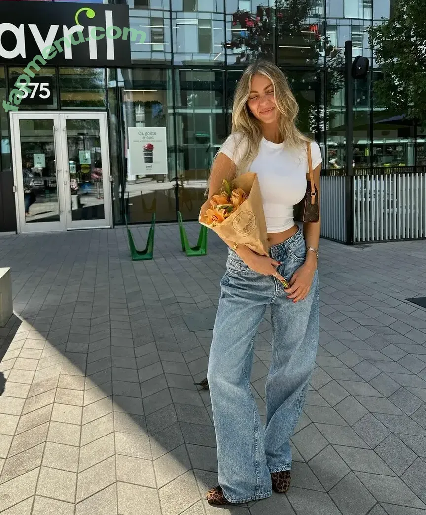 Beatrice Bouchard nude photo #0181 (beatricebouchard)