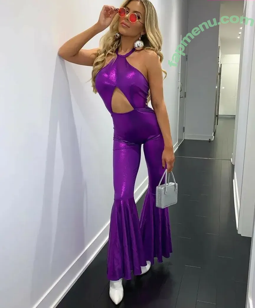 Beatrice Bouchard nude photo #0204 (beatricebouchard)