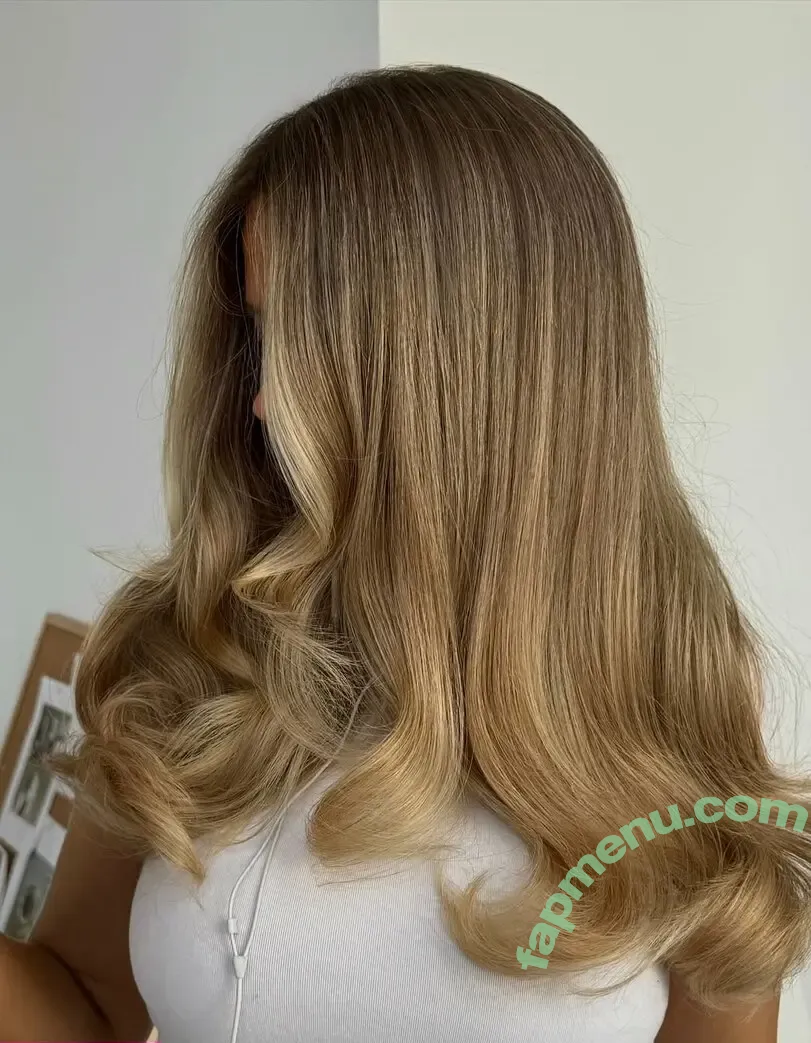 Beatrice Bouchard nude photo #0245 (beatricebouchard)