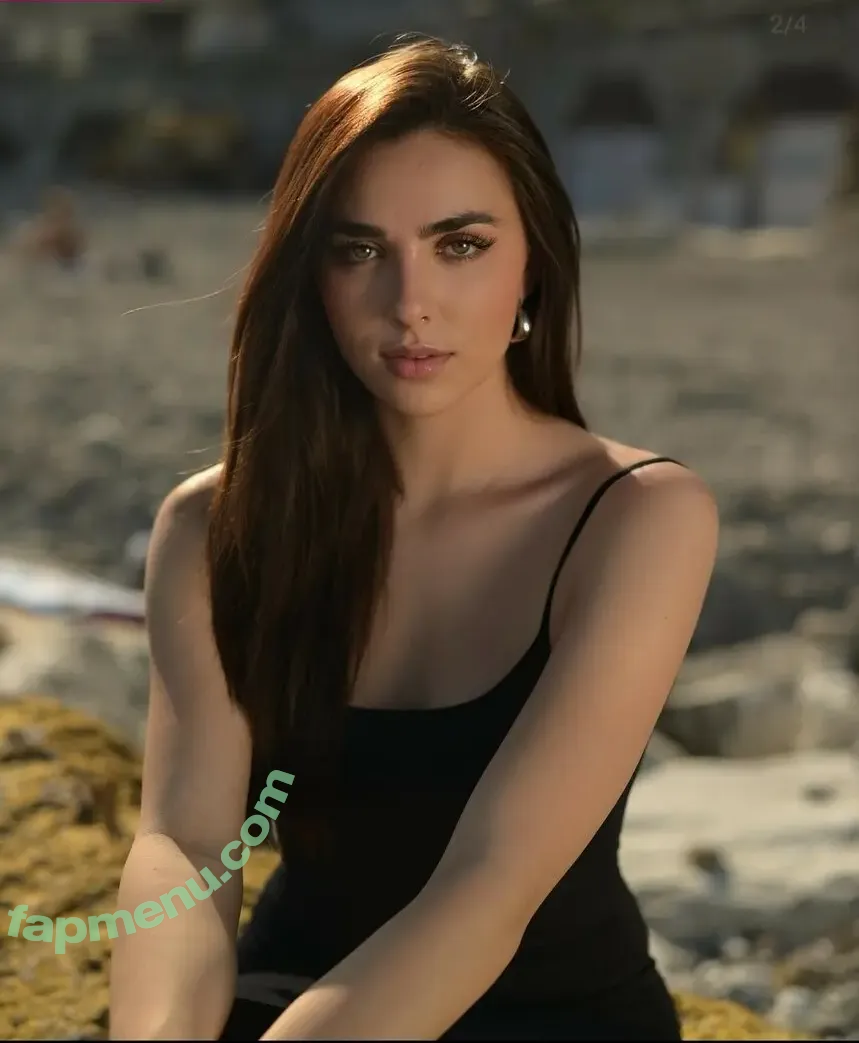 Beatrice Coari nude photo #0011 (beatricecoari)