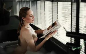 Beatriceesmont / beaesmont nude photo #0005