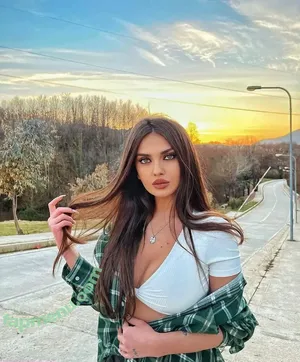 beatrix ramosaj / beatrixramosaj nude photo #0126