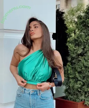 beatrix ramosaj / beatrixramosaj nude photo #0223