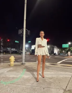 beatrix ramosaj / beatrixramosaj nude photo #0768