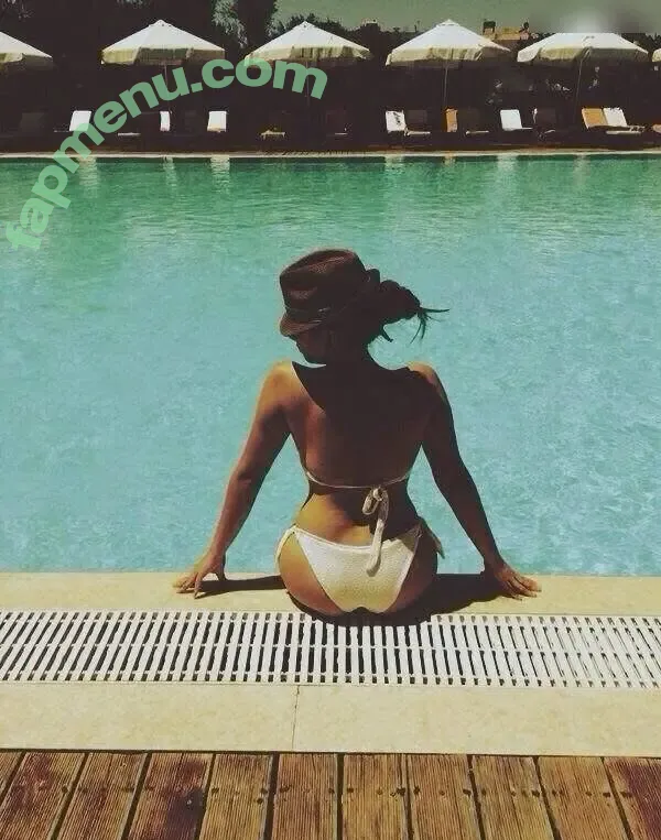 beatrix ramosaj nude photo #0004 (beatrixramosaj)