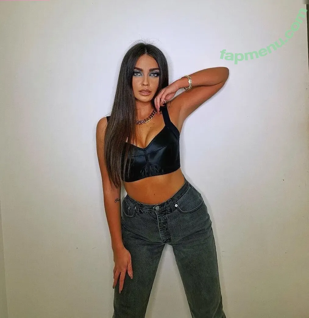 beatrix ramosaj nude photo #0088 (beatrixramosaj)