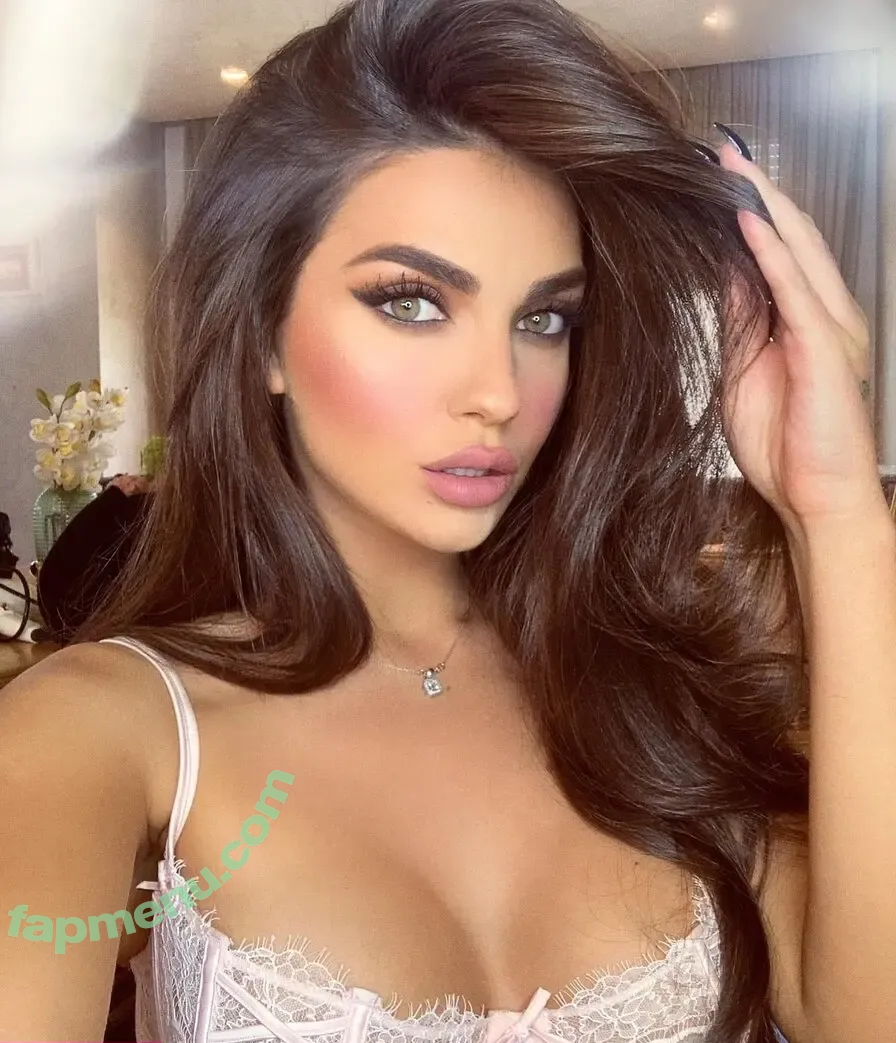 beatrix ramosaj nude photo #0093 (beatrixramosaj)