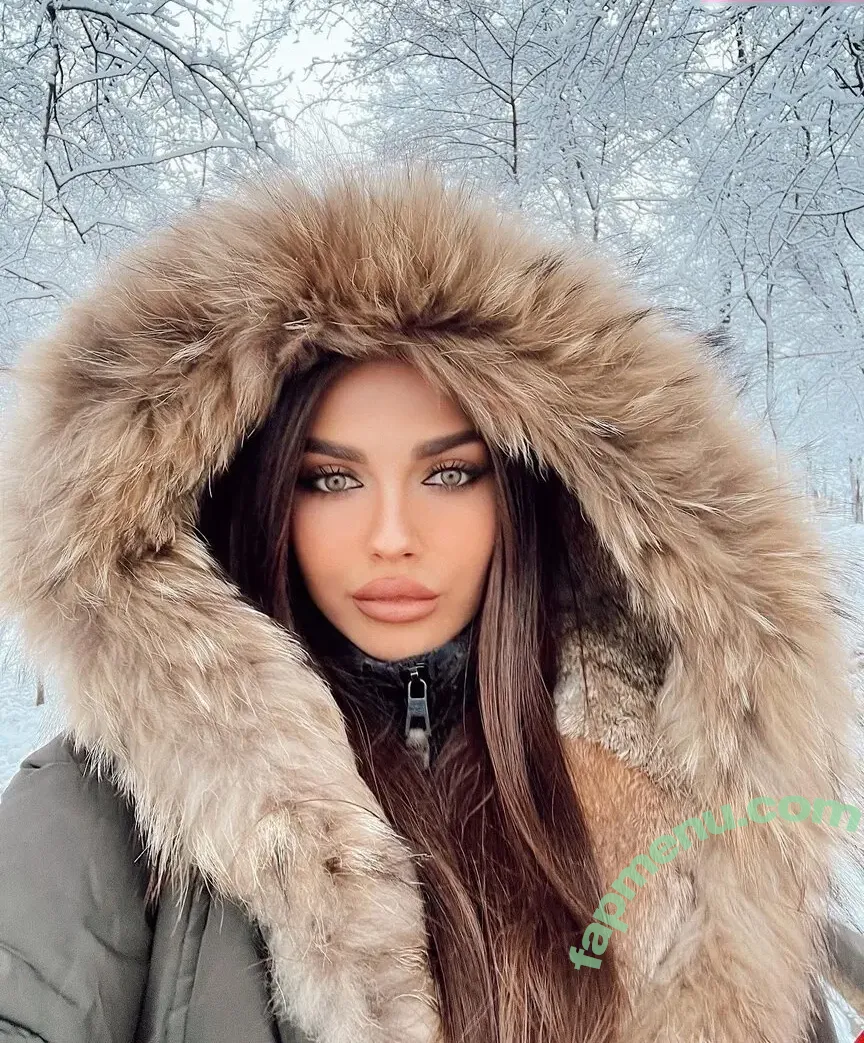 beatrix ramosaj nude photo #0137 (beatrixramosaj)