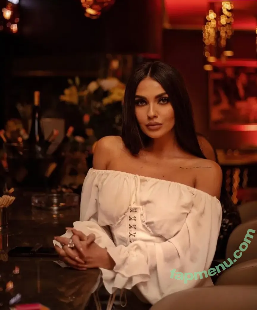 beatrix ramosaj nude photo #0190 (beatrixramosaj)