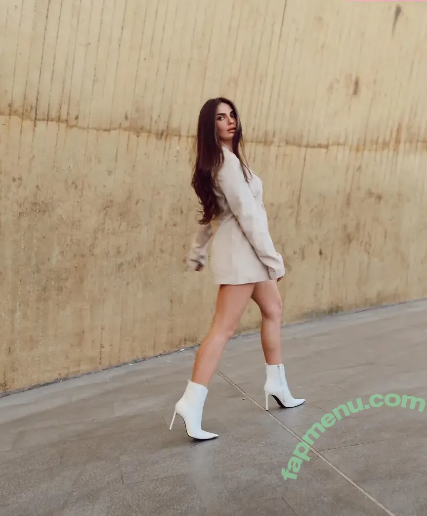 beatrix ramosaj nude photo #0241 (beatrixramosaj)