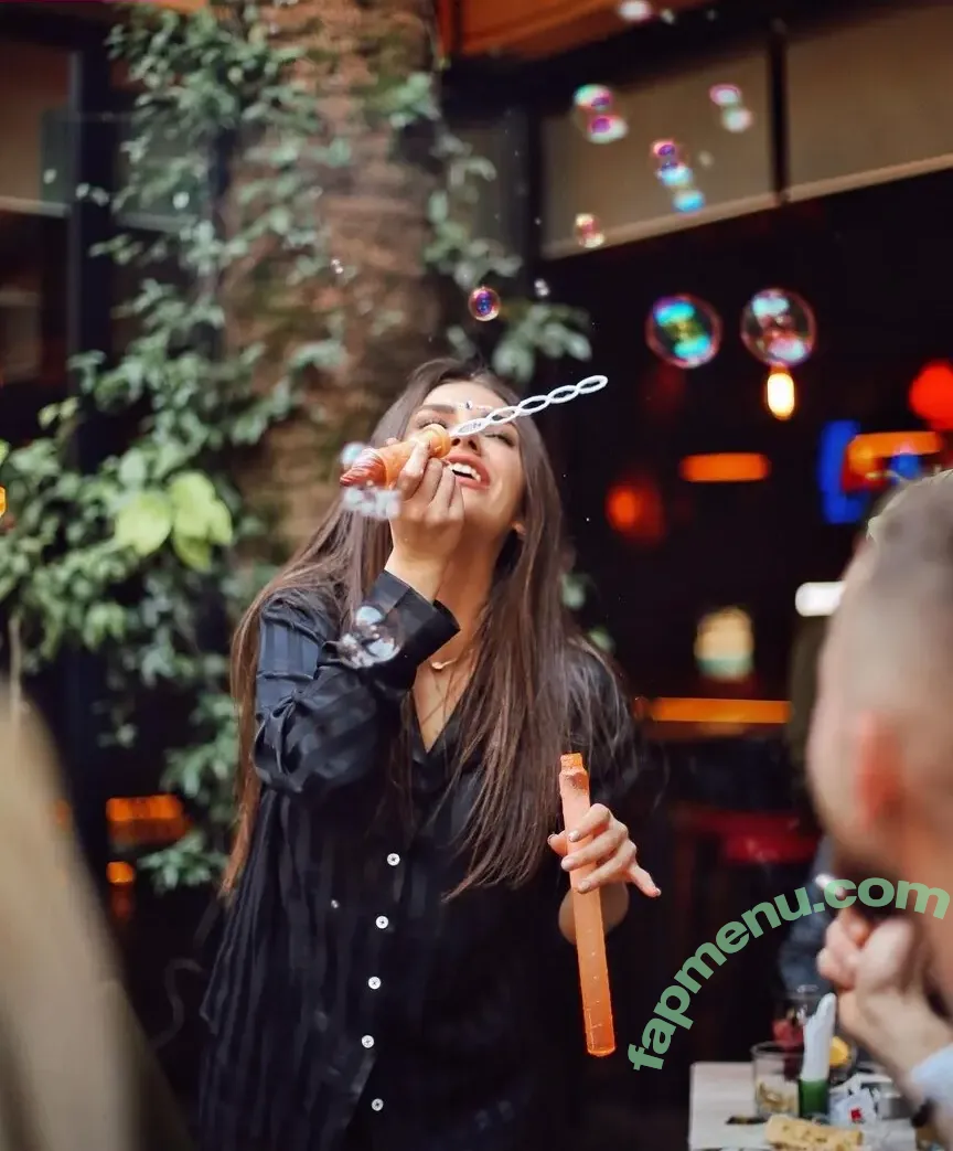 beatrix ramosaj nude photo #0243 (beatrixramosaj)