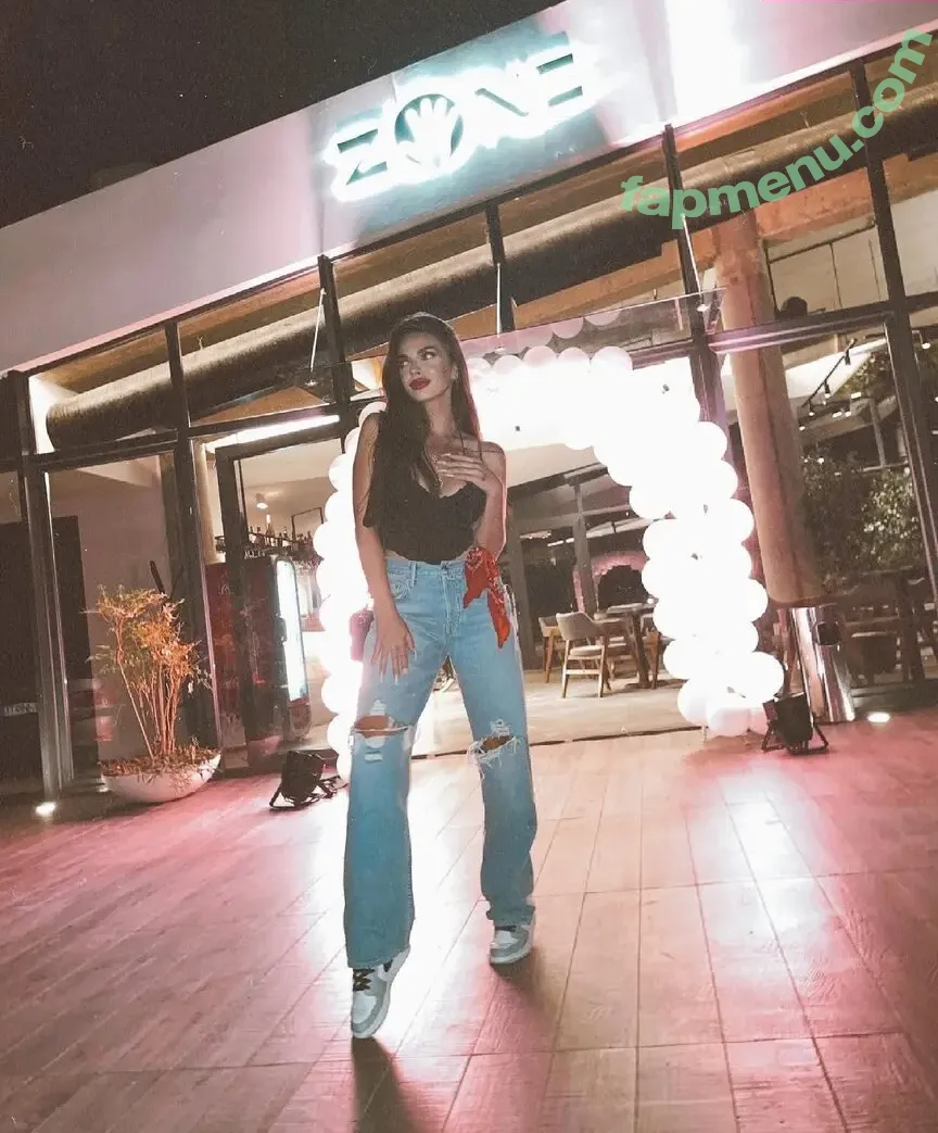 beatrix ramosaj nude photo #0288 (beatrixramosaj)