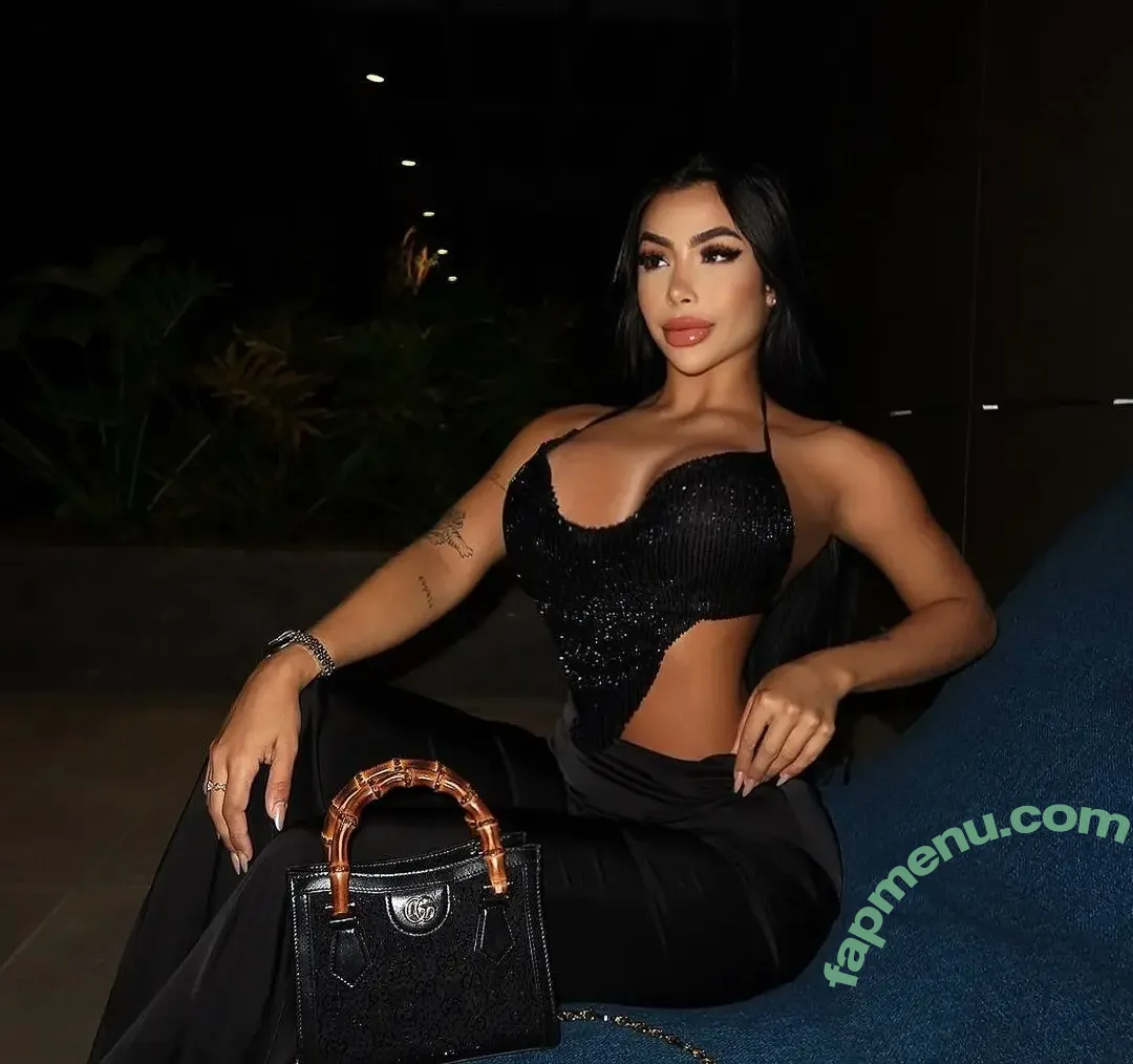 Beatriz Gomez nude photo #0012 (beatrizggomez / gomesbeatriz)