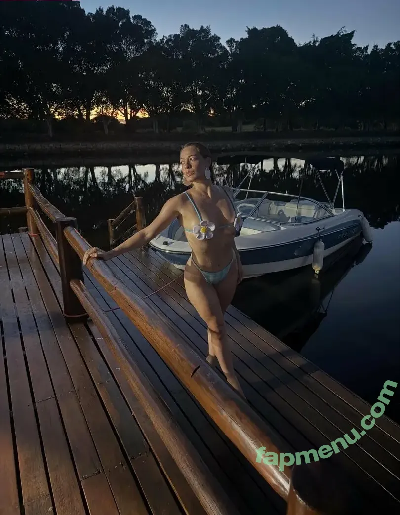 Beatriz Reis nude photo #0132 (BeatrizRBrasil / Ex-BBB / beatrizreisbrasil)