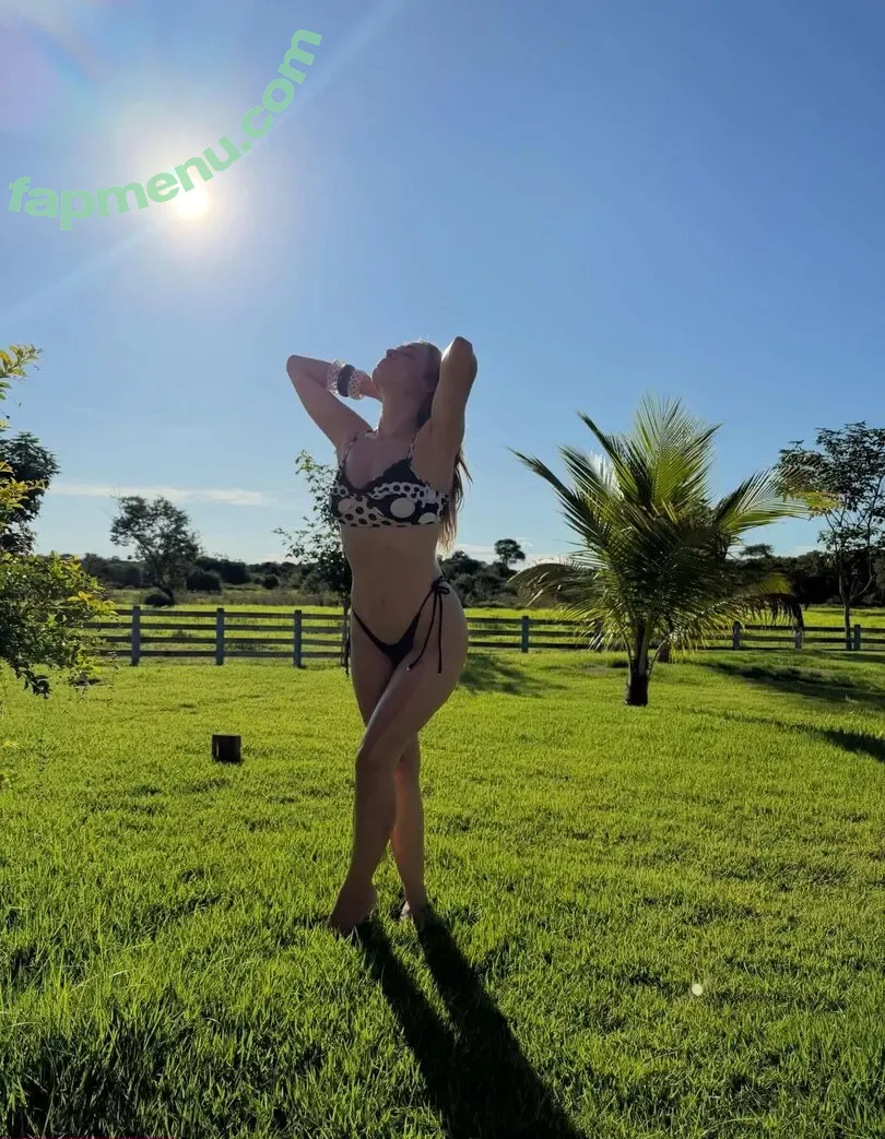 Beatriz Reis nude photo #0147 (BeatrizRBrasil / Ex-BBB / beatrizreisbrasil)