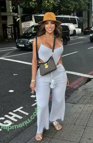 Beatriz Soares / beasoarests / beatrizsoares / beatrizsoaress__ nude photo #0052