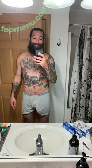 beatskins / thebearskinsband nude photo #0026
