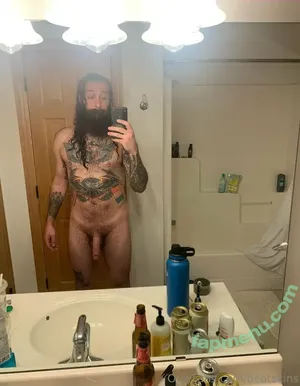 beatskins / thebearskinsband nude photo #0029