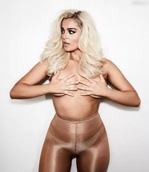 Bebe Rexha / beberexha / skylinevexx nude photo #0529