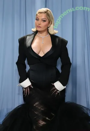 Bebe Rexha / beberexha / skylinevexx nude photo #0837