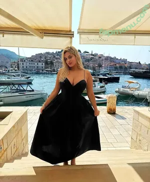 Bebe Rexha / beberexha / skylinevexx nude photo #0910