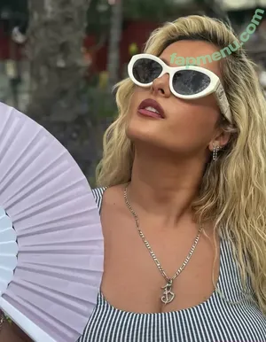 Bebe Rexha / beberexha / skylinevexx nude photo #0923
