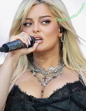 Bebe Rexha / beberexha / skylinevexx nude photo #0966