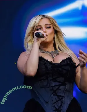 Bebe Rexha / beberexha / skylinevexx nude photo #0967