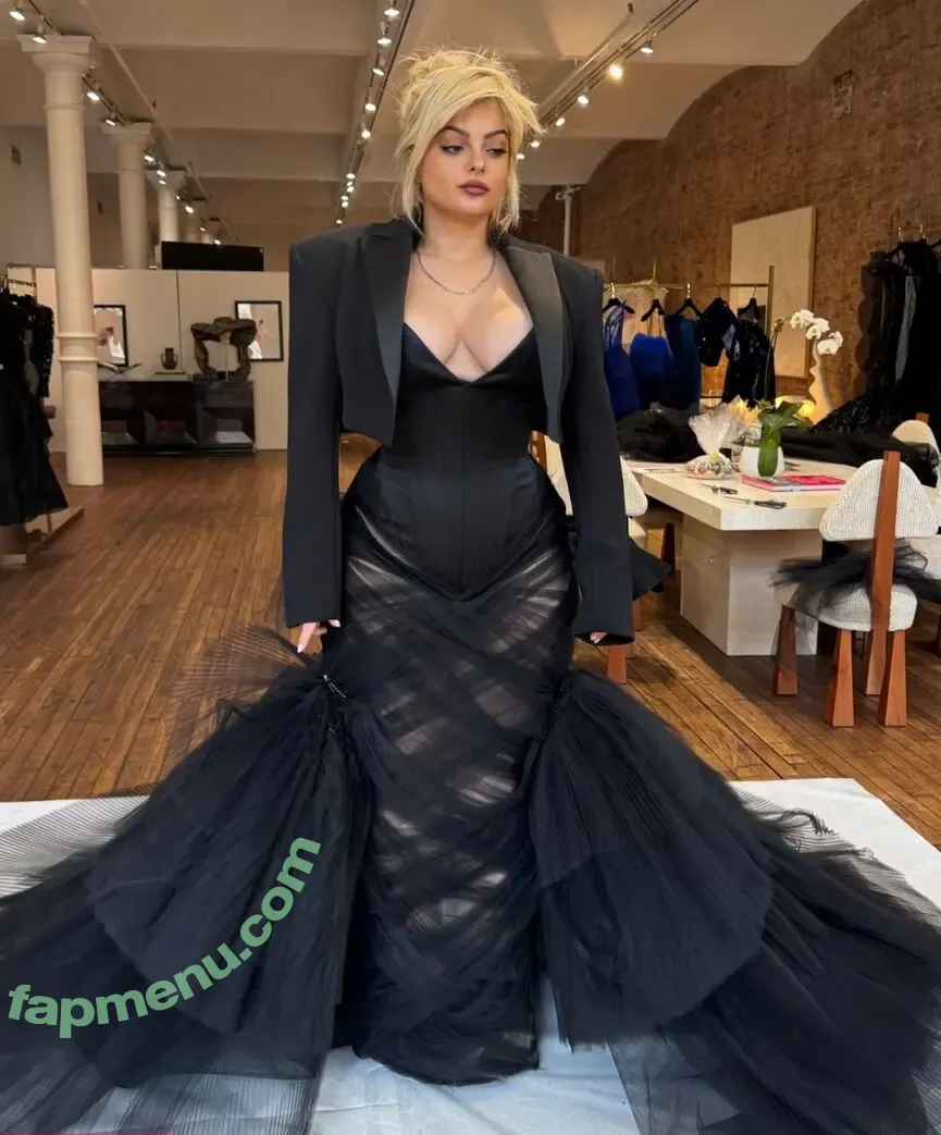 Bebe Rexha nude photo #0879 (beberexha / skylinevexx)