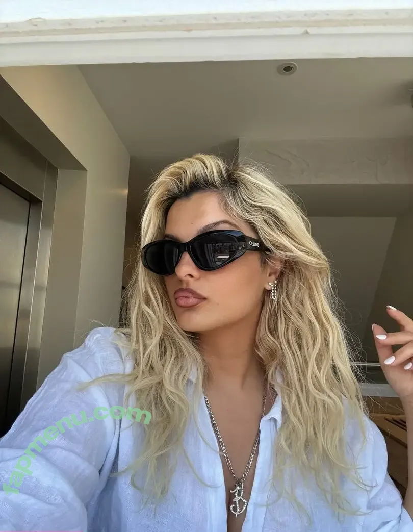 Bebe Rexha nude photo #0927 (beberexha / skylinevexx)