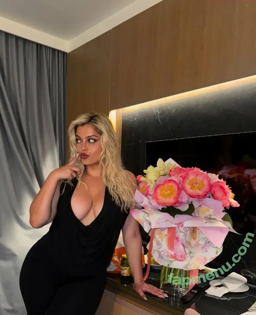 Bebe Rexha nude photo #0931 (beberexha / skylinevexx)