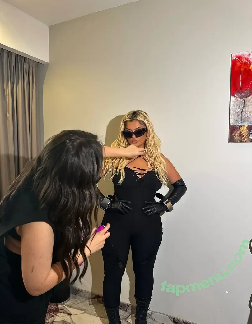 Bebe Rexha nude photo #0945 (beberexha / skylinevexx)