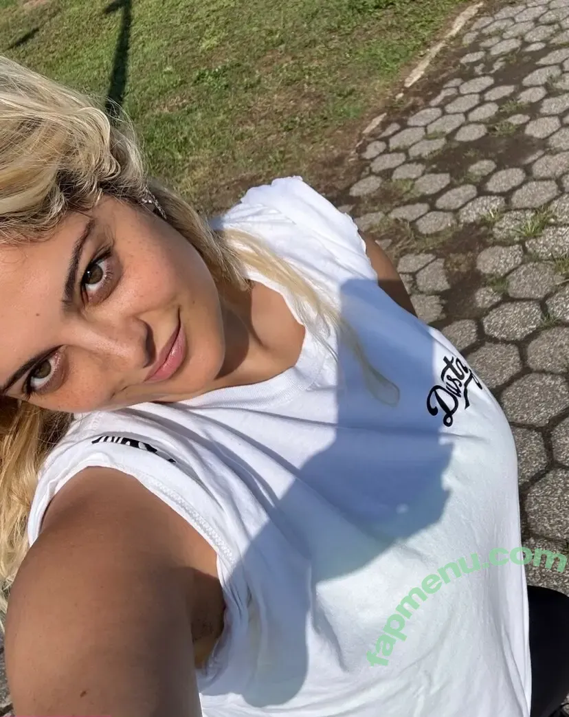 Bebe Rexha nude photo #0949 (beberexha / skylinevexx)