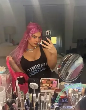 Bebe Rexha / beberexha / skylinevexx nude photo #1035