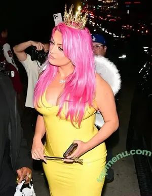 Bebe Rexha / beberexha / skylinevexx nude photo #1050