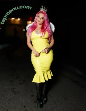 Bebe Rexha / beberexha / skylinevexx nude photo #1053