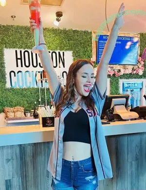 Bebevivika / vikababylovecakee nude photo #0226